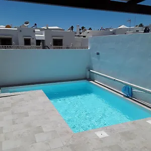 Karina Villa Puerto del Carmen (Lanzarote)